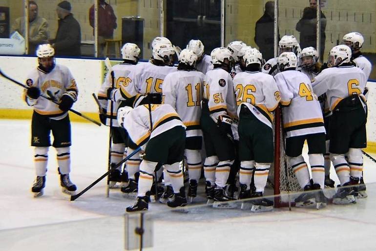 Morris Knolls Ice Hockey Rebounds with a Victory against Sparta