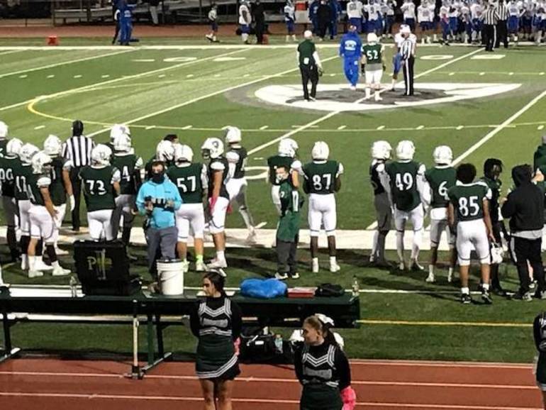 Livingston Football Honors Seniors Before Placing Season on Hold Until