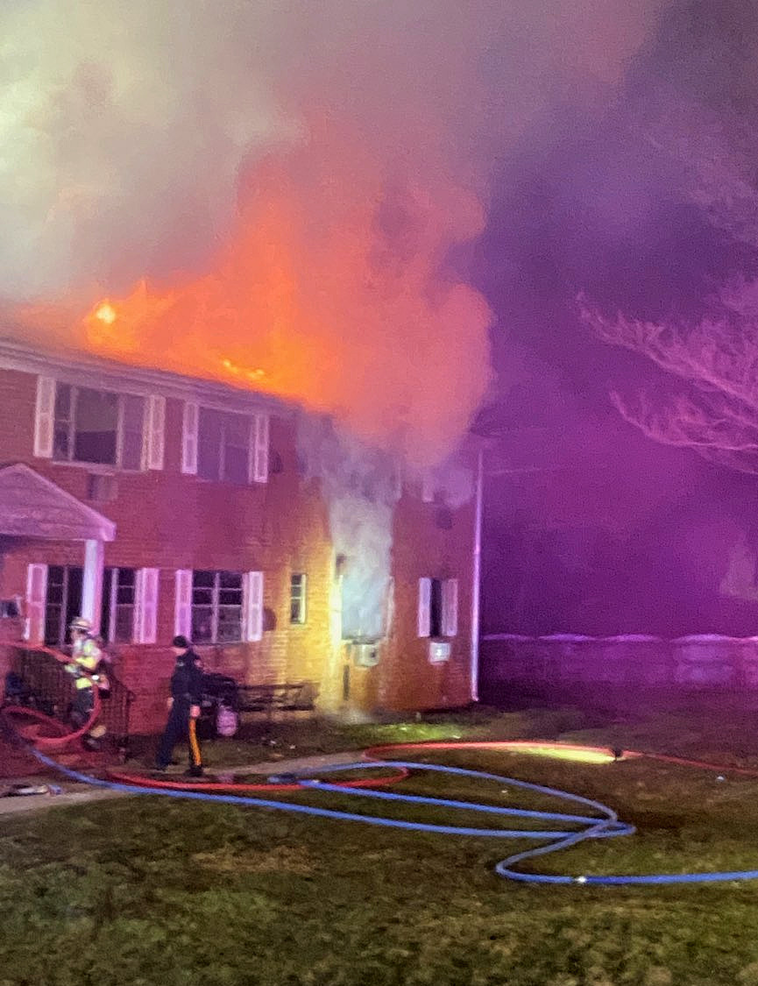 Sayreville Fire Dept Extinguishes Blaze At Skytop Garden Apartments Tues Raritan Bay Nj News Tapinto