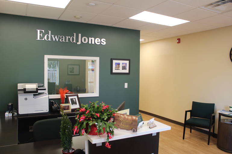 Edward Jones Celebrates Grand Opening of Clark Office TAPinto