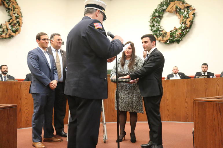 Mayor Joseph Signorello III Takes Oath of Office Along with Council