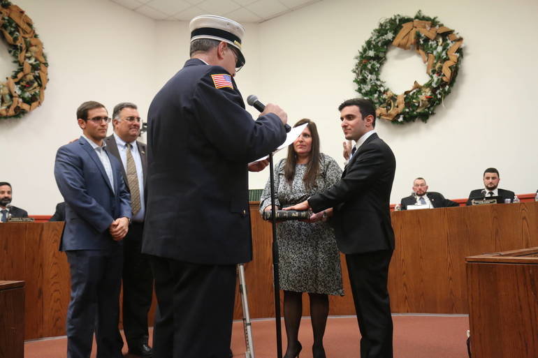 Mayor Joseph Signorello III Takes Oath of Office Along with Council