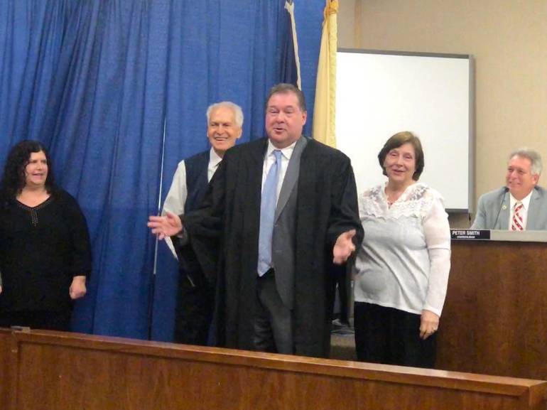 Native Paul Garelick Sworn in as South Plainfield Municipal Court Judge Native Paul Garelick Sworn in as South Plainfield Municipal Court Judge