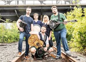 Carousel image 12c83ec72e8d1d2ced17 image