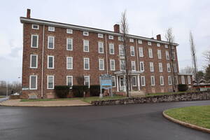 Carousel image 15b152 lmshouse uilding oylestown