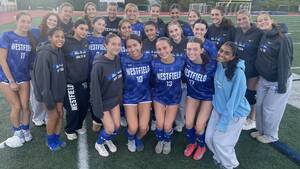 Carousel image 34cd47 estfield igh chool girls soccer