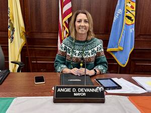 Carousel image 3c9b8c807aa5e58f401e img 3723