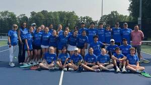 Carousel image 5e1860 tennis