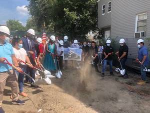 Carousel_image_672a8f63182e41ef42df_img_4155