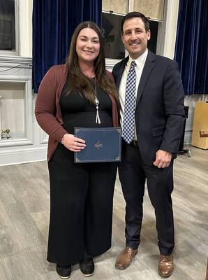 Carousel image 796b98 parta iddle chool pecial ducation eacher aylor atson