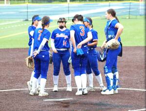 Carousel image 842db6a7b9fc8775abc1 img 0082 dayton softball