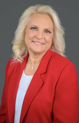 Carousel image 85828293c4ddc13a6e20 img 4118