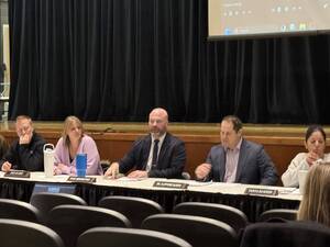 Carousel image 8abd8818c2e94f151a2d img 2957