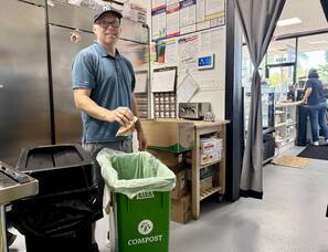 Carousel image 8d1350682ee2e0d49e5e img 5275