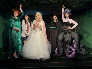 Carousel image 92695c exed cast