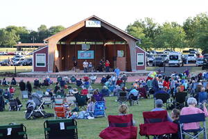 Carousel image 986ecb oylestown summer concert series