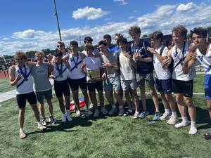 Carousel image 9fc170 estfield boys track and field