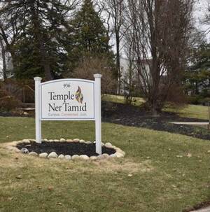 Carousel image a72a8a243767b95dcadc img 0440