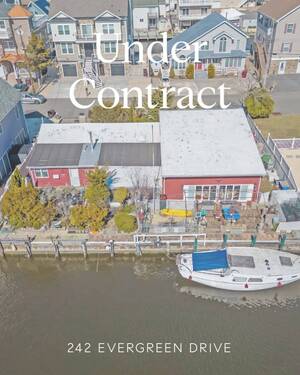 Carousel image ae0a3ac35b88fc3c56af img 9550