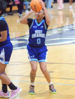 Carousel image c21272f2d9ef4f6f8397 img 3694  2 