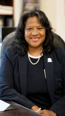 Carousel image cc34e6e08deeab9036b4 img 5305