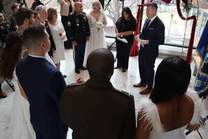 Carousel image d14fb4 weddings for heroes doylestown