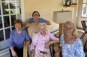 Carousel image dc676f he hansonettes