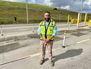 Carousel image ef791a ake onzalez is the new manager of the onarch ill andfill