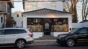 Carousel image fd211468d3cf402a439f img 7150 main