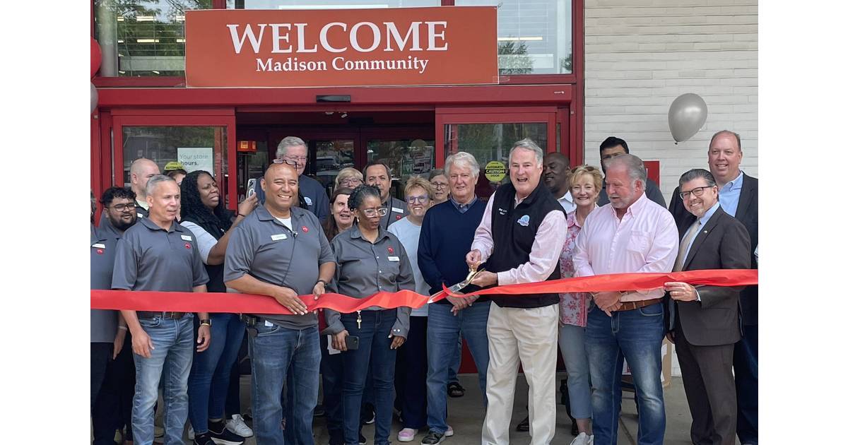 Staples of Madison Has Reopened; Store Presented Gift Card to King Road