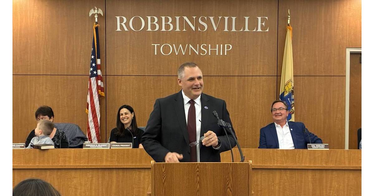 Robbinsville’s New Mayor: Mike Todd Sworn in at Thursday Meeting ...