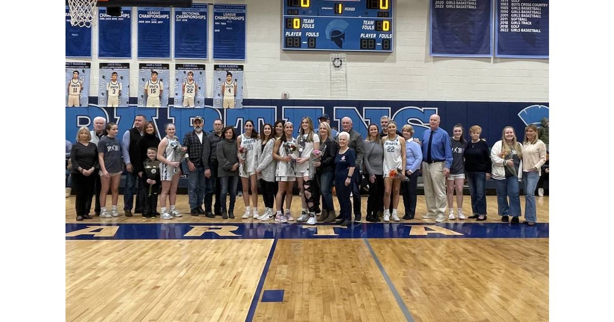 Sparta High School Celebrates Girls Varsity Basketball 2023 Seniors