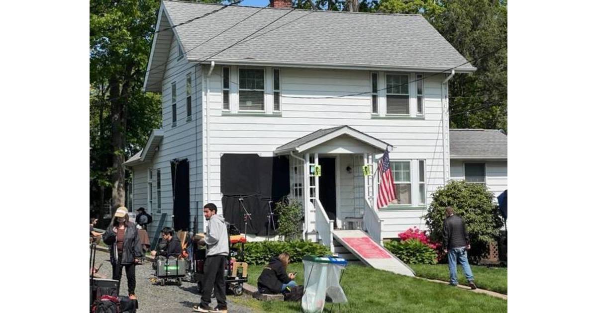 Filming of Two Movies to Take Place in Chatham Borough; 'Y2K' and 'It