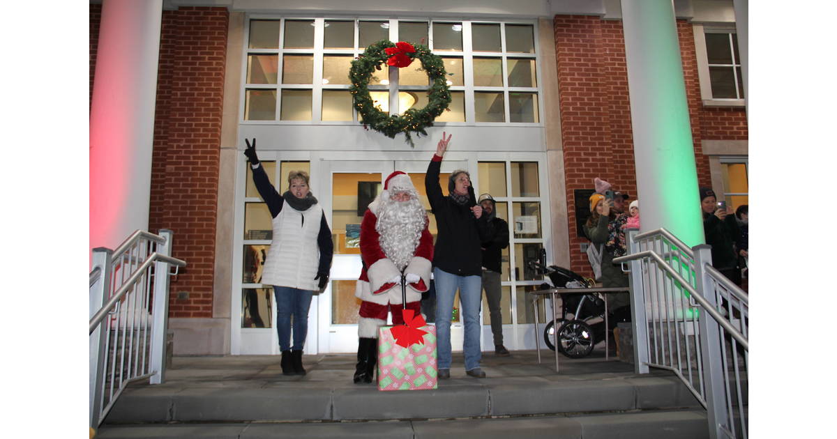 Sparta Santa at Christmas Tree Lighting Sparta, NJ News TAPinto