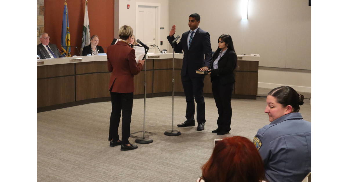 Doylestown Police Swear in a Second New Officer in Two Months