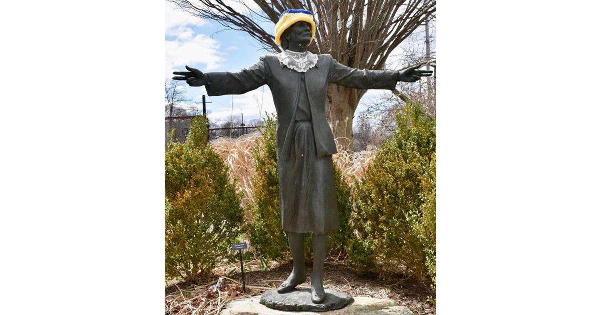 Millicent Fenwick Statue Sports Blue and Yellow Knit Hat