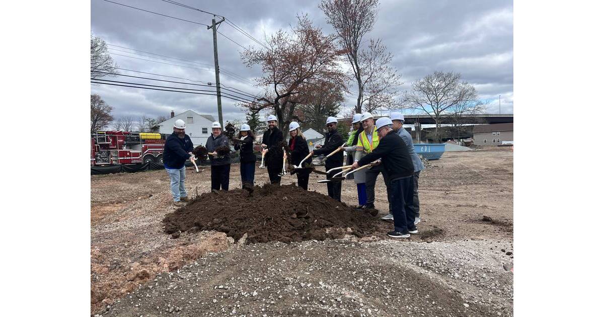 Groundbreaking Ceremony Held for $9M Lightning Brook Park ...