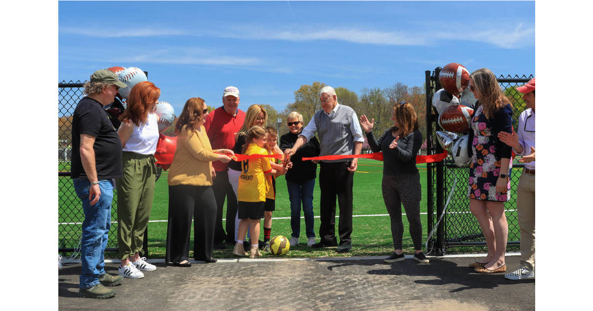 Highly Anticipated 3 5 Million Turf Complex Opens At Glen Rock Faber 