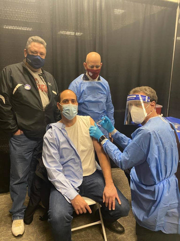 Livingston Police Officers Receive Vaccine, Encourage Others to Follow