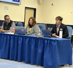 Carousel image 06a78d ames urrer