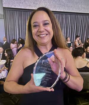 Carousel image 28094bc35224915eacb7 jennie