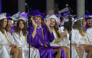 Carousel image 9a48329827e0413505d2 jjhs grad 6 18 24 el 16