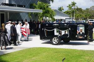 Carousel image 6643e1ee384e85276ec7 joshua christopher jones funeral coastal community church