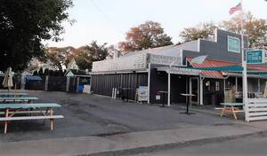 Carousel_image_e35db22d2add2f032668_joessurfshack9-3-20