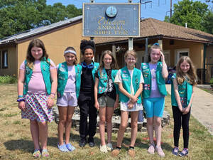 Carousel image 4f28030f0fbf9fc474e4 junior girl scouts from piscataway troop 80070