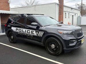 Carousel image 6919e7cc64960fcfcbbd kenilworth police blotter car