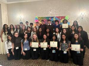 Carousel image 8a245213ddd06492b98f key