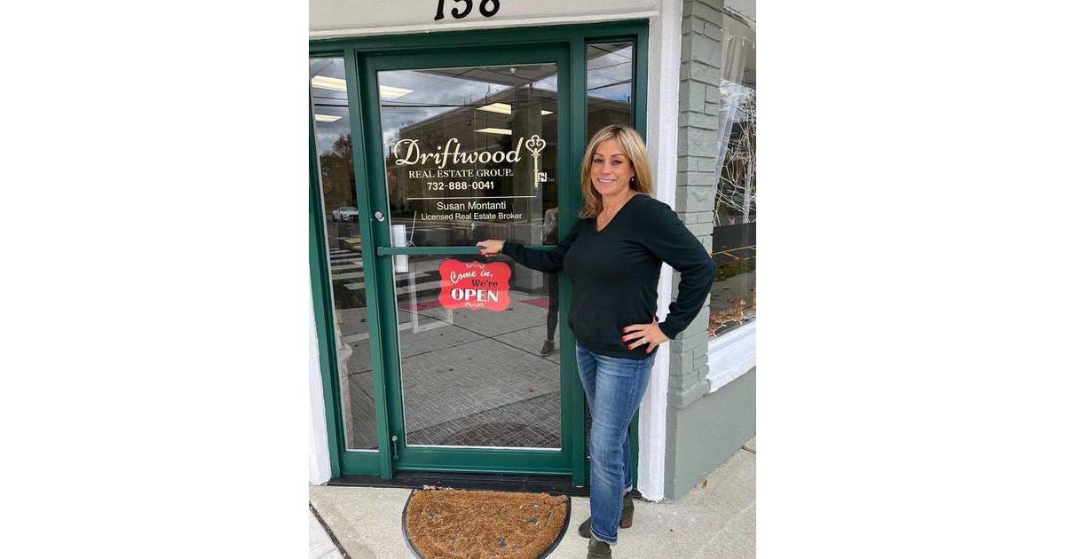 Driftwood Real estate Group Opens in Keyport, Open House With Santa
