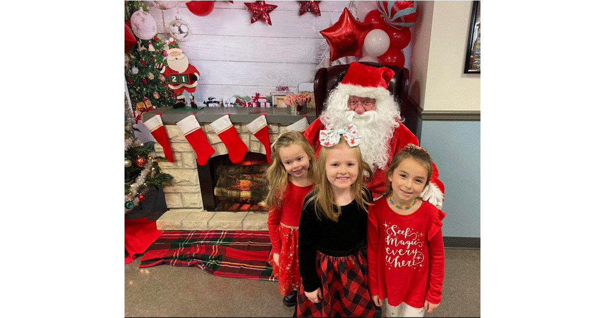 Hasbrouck Heights Junior Woman's Club Hosts Breakfast with Santa