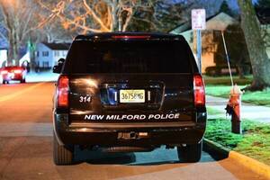 Carousel image 61bfa8a0384168107fbb kmz 1236.jpg